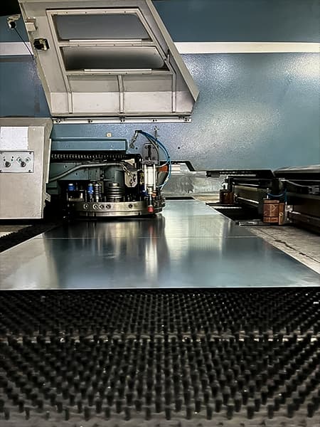 PUNCIONADEIRA - ADOM Metalúrgica PUNCIONADEIRA - ADOM Metalúrgica